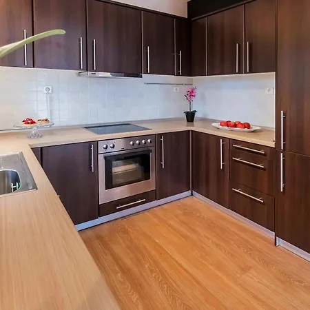 Villa Hera's With Private Pool And Lush Garden